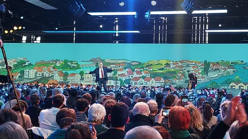 Une première immersive pour Jean-Luc Mélenchon à Nantes